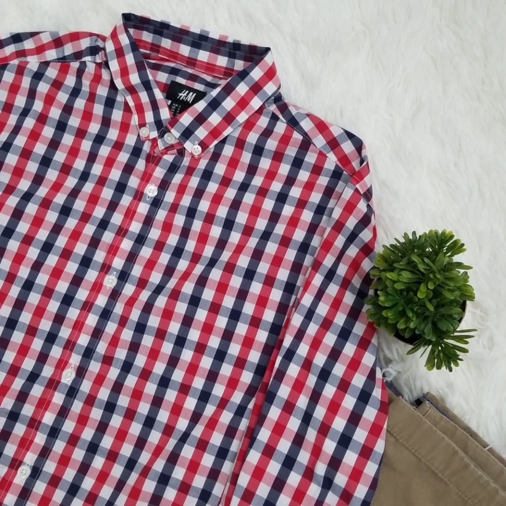 H&M | long sleeve checker dress shirt